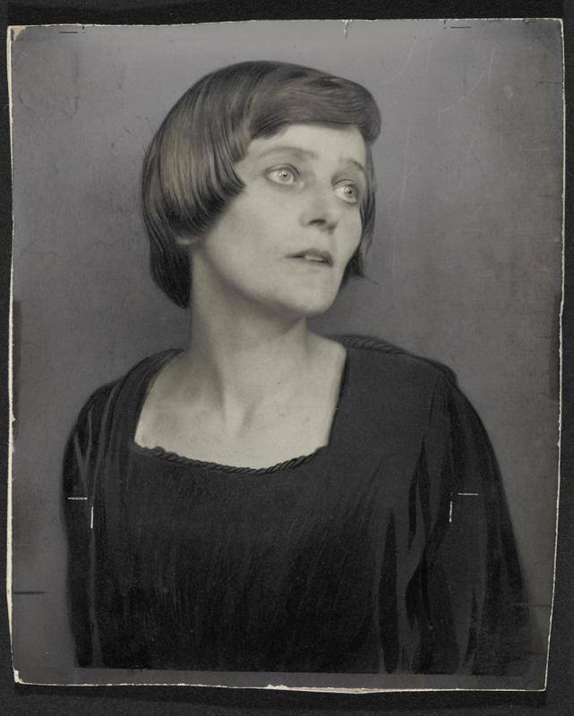 Emmy Hennings: Dada mugimenduaren aingerua