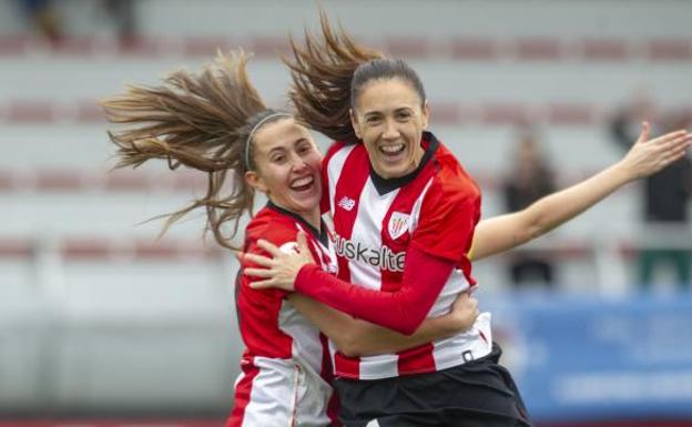 Vanesa Gimbert, la única futbolista de la Liga Iberdrola que lo ha jugado todo