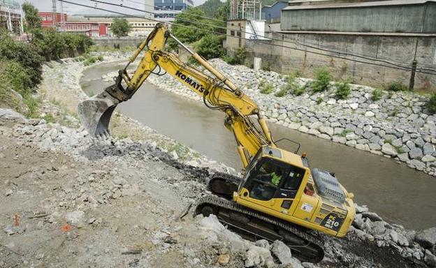 La expropiación de tres viviendas retrasa el encauzamiento del río Ibaizabal