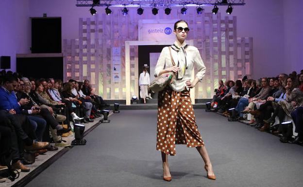 Los lunares arrasan esta temporada