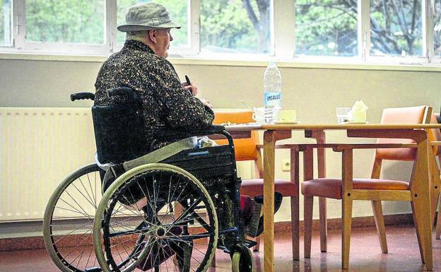 Uno de cada cuatro pacientes ingresa en los hospitales vitorianos con desnutrición