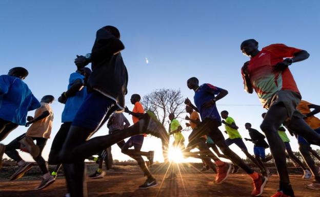 La región de Kenia en la que los maratonianos adelantan al sol