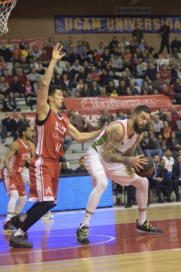 Las mejores imágenes del UCAM Murcia - Kirolbet Baskonia