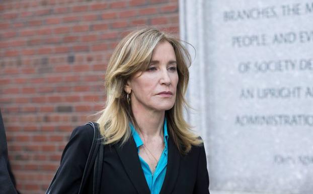 Felicity Huffman admite un fraude universitario