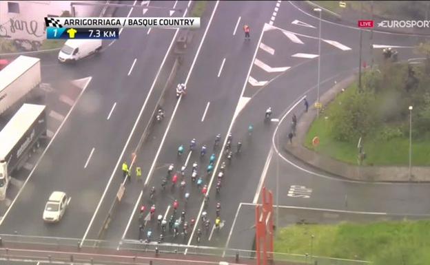 Otra caída en la Itzulia