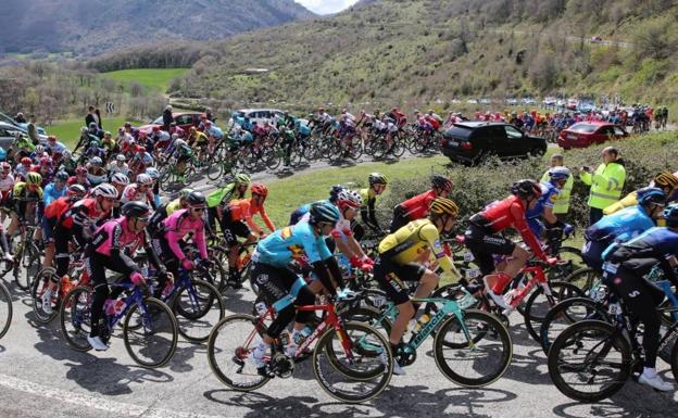 La Korrika entra en Bilbao y la Itzulia llega a Bizkaia: así afectan al tráfico