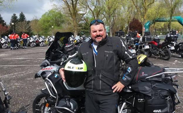 «En moto, lo pasas peor en las subidas duras que en los descensos»