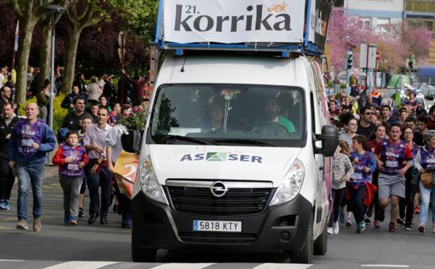 Cortes al tráfico en 80 calles hasta el mediodía por el final de la Korrika en Vitoria