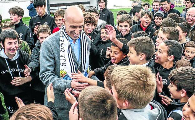 Rubiales considera «innegociable» el veto a los lunes