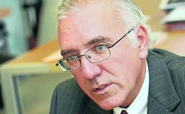 Exdirectivos del BBVA exigen el cese de un consejero por inacción en el 'caso Villarejo'