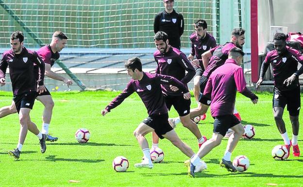 El Athletic busca sacar una alegría de la depresión del Madrid