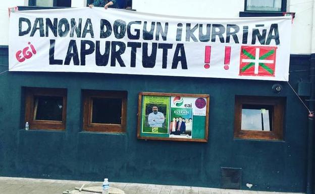 El PNV denuncia el robo de la ikurriña del batzoki de Lemoa