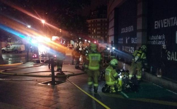 «Si no llegamos a abrir la puerta a patadas, se muere allí dentro ahogado»