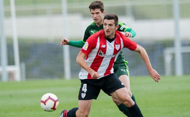 Vivian entra en la convocatoria por la lesión de Yeray