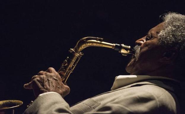 El saxofonista Charles McPherson rinde homenaje a Pío Lindegaard en Getxo