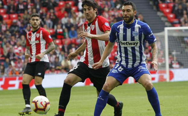 Bastón marca su primer gol desde enero