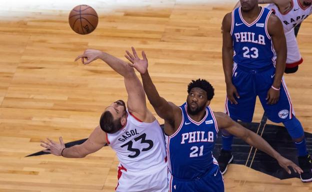 Gasol e Ibaka comienzan las semifinales de conferencia con triunfo