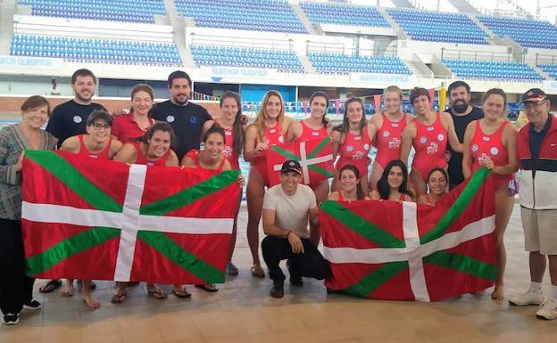 Buen papel de la selección femenina de Euskal Herria en México