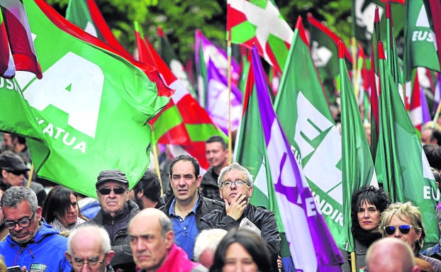 Los sindicatos exigirán hoy en el 1 de Mayo un giro a la izquierda en la economía