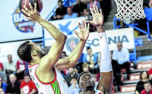 El Baskonia, a la espera de que los otros fallen