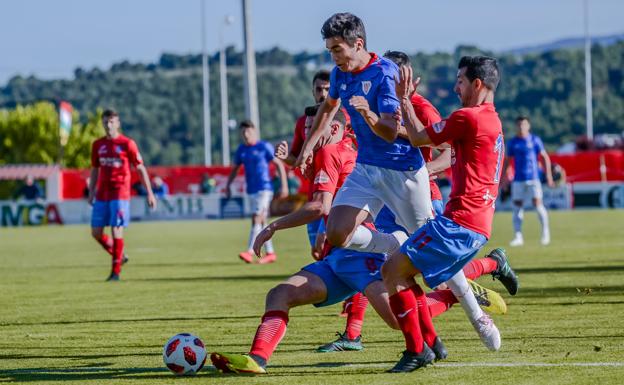 El Bilbao Athletic aprovecha los errores del Calahorra