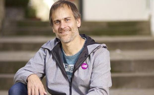 Ina Robles: «Lejos del Getxo de postal que vende el PNV, sabemos que hay gente desvaforecida»