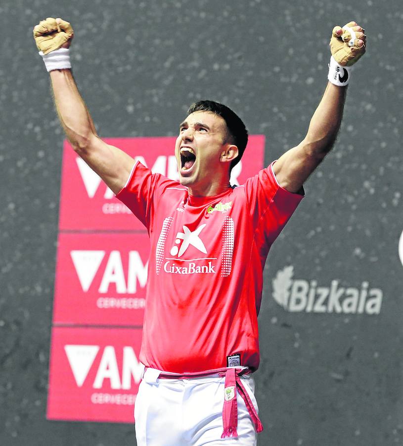 Urrutikoetxea, a tumba abierta