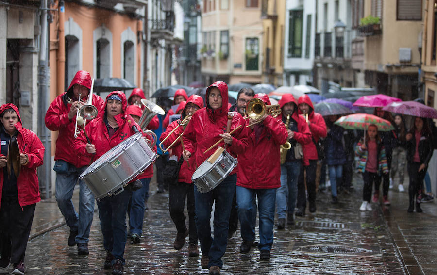 Lekeitio acoge el Ibilaldia más lluvioso