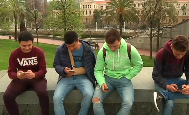 Denuncian la filtración masiva de desnudos de menores en la red