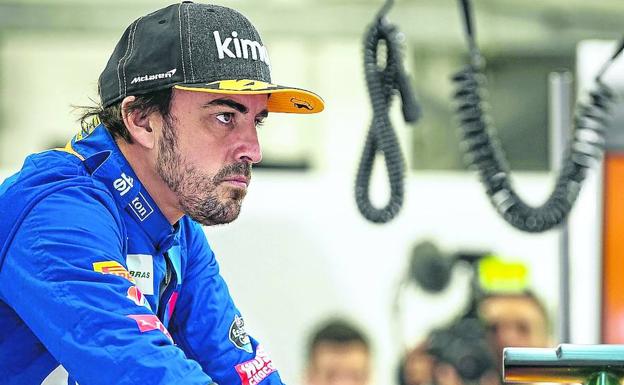 McLaren pide perdón a Fernando Alonso