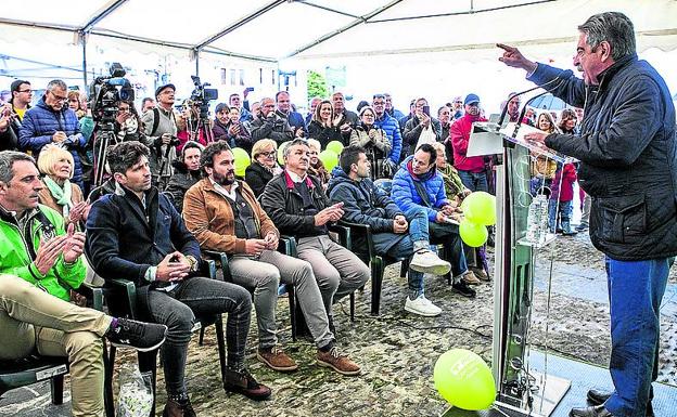 El tren a Bilbao entra de lleno en la campaña cántabra