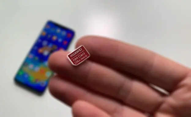 Ceder nacimiento Dinámica Huawei tampoco podrá utilizar tarjetas de memoria SD en sus nuevos móviles  | El Correo