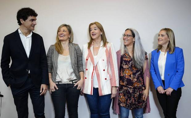 Potes en el barrio y siesta, así pasan los candidatos a Juntas el domingo