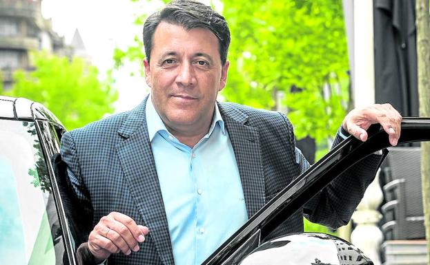 «Hay que ir hacia la descarbonización del parque de automóviles, con tiempo y sin histerias»