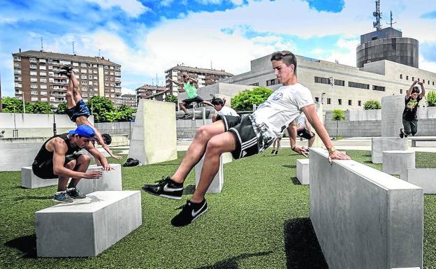 Lakua tendrá once parcelas con juegos al aire libre desde el próximo otoño