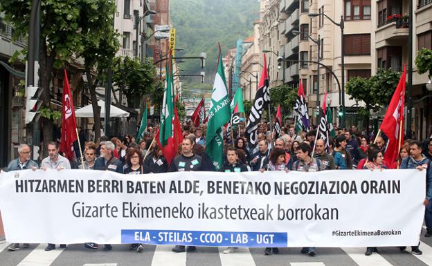 Educación convoca a los sindicatos y la patronal de la red concertada a una reunión este miércoles