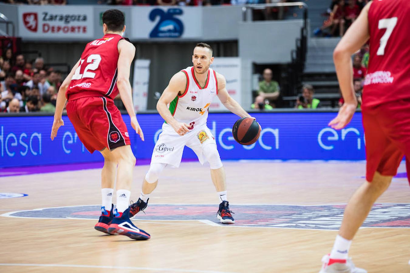 Las imágenes del Zaragoza-Baskonia