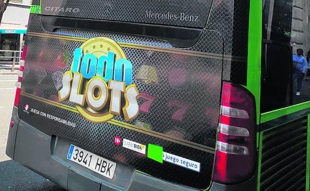 La Diputación retira de Bizkaibus la campaña de un casino 'online'