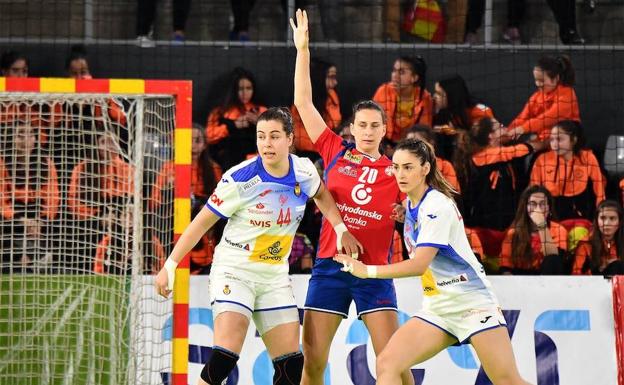 June Loidi y Maddi Bengoetxea en la lista para el Europeo de Hungría