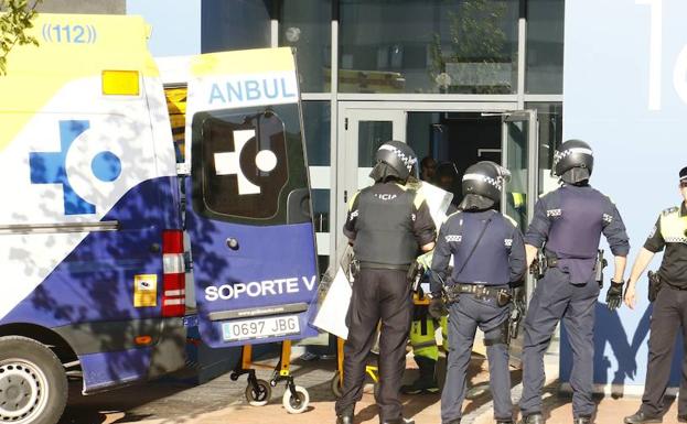 «Si no se van todos los policías, la lío»