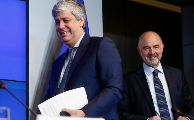 El Eurogrupo refuerza su «compromiso» con un presupuesto del euro que continúa difuso