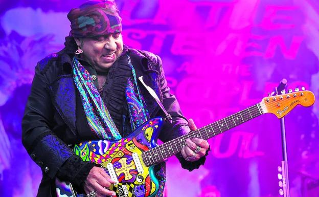 La celebración estival de Steven Van Zandt