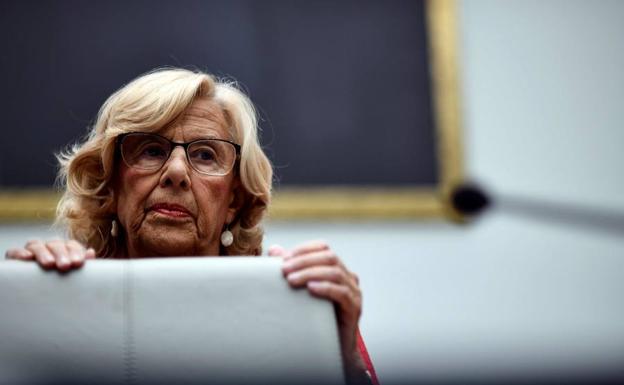 Carmena renuncia a su acta de concejal: «Yo ya no soy nadie»