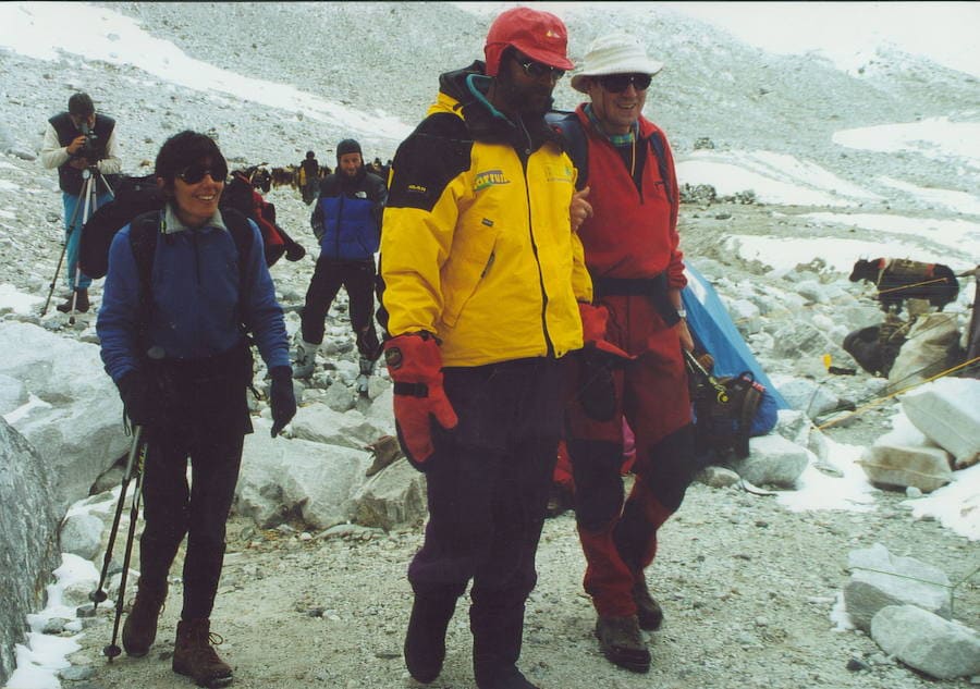 El milagro de Agustín, el alpinista bilbaíno que sobrevivió 55 horas a 8.000 metros y a 40 bajo cero