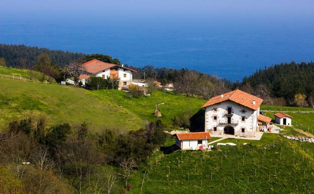 Por el camino antiguo de Natxitua