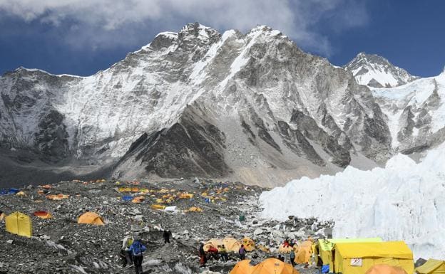 Basura y muerte en el Everest