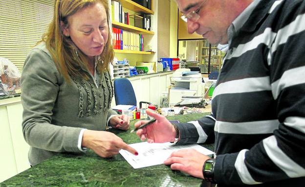 Uriarte replica al Supremo que el sistema vasco de becas «no menoscaba» la igualdad educativa