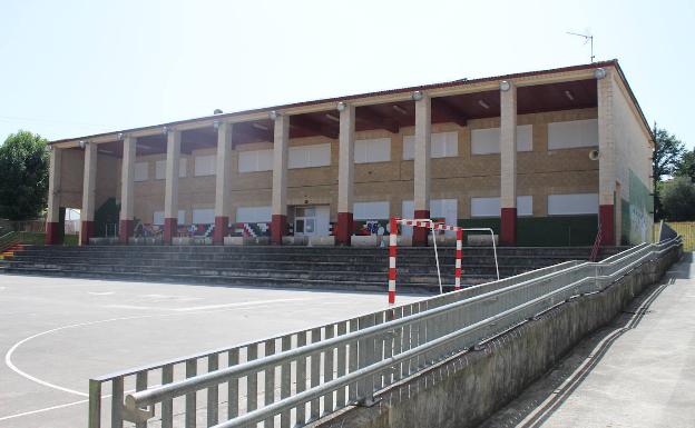 El colegio Zabaleko tendrá nueva carpintería exterior el próximo curso