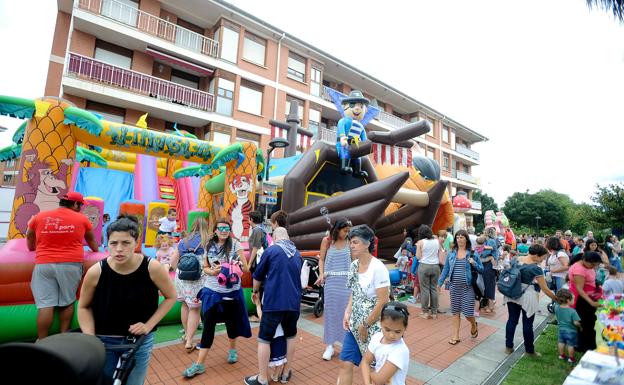 Los comerciantes inician hoy los 'Cármenes' de Larrabasterra