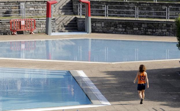 Los socorristas en huelga cuentan con el apoyo de los usuarios